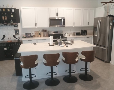 11440 Crescent Deer Drive - Photo Thumbnail 4