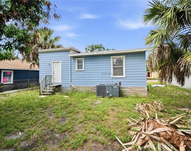 2411 E 18th Avenue - Photo Thumbnail 19