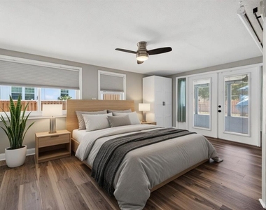 1674 34th Avenue N - Photo Thumbnail 15