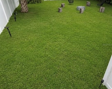 2238 Quincy Street S - Photo Thumbnail 13