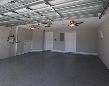 3617 Bay Heights Way - Photo Thumbnail 19