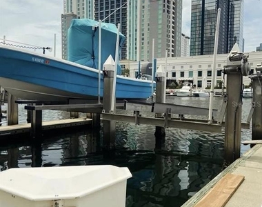 371 Channelside Walk Way - Photo Thumbnail 1