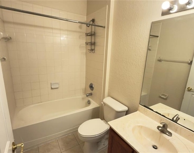 26904 Juniper Bay Drive - Photo Thumbnail 15