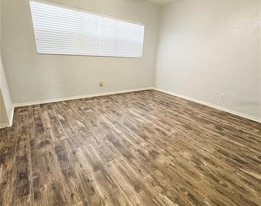 2451 Canadian Way - Photo Thumbnail 14
