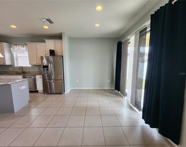 15734 Stone House Drive - Photo Thumbnail 8
