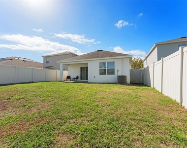 10918 Trailing Vine Drive - Photo Thumbnail 27