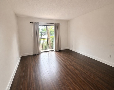 13602 S Village Drive - Photo Thumbnail 11