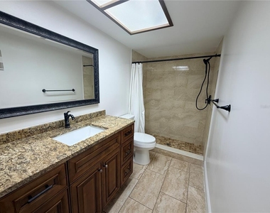 13602 S Village Drive - Photo Thumbnail 8
