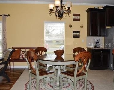 2822 Maple Brook Loop - Photo Thumbnail 6