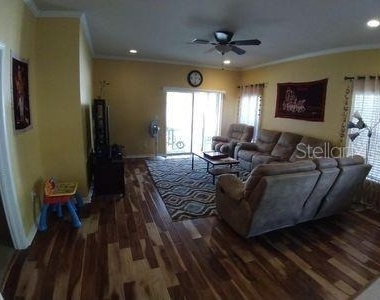 2822 Maple Brook Loop - Photo Thumbnail 8