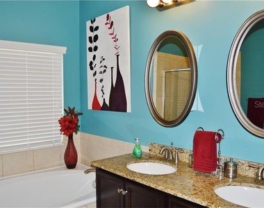 2822 Maple Brook Loop - Photo Thumbnail 17