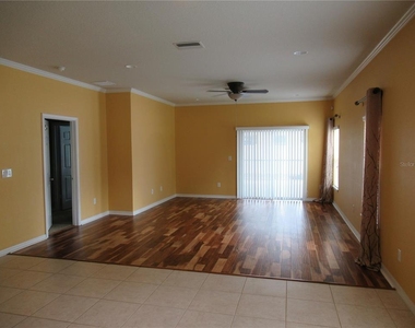 2822 Maple Brook Loop - Photo Thumbnail 14