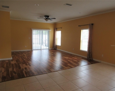 2822 Maple Brook Loop - Photo Thumbnail 13