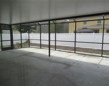 2822 Maple Brook Loop - Photo Thumbnail 24