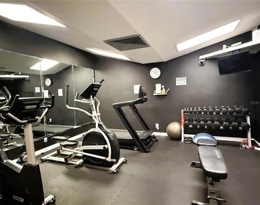 2614 Cove Cay Drive - Photo Thumbnail 27