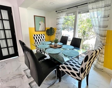 2173 Riviera Drive - Photo Thumbnail 4