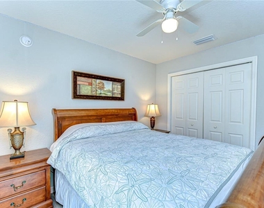 6731 Castle Green Place - Photo Thumbnail 30