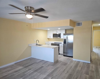 350 73rd Avenue - Photo Thumbnail 3