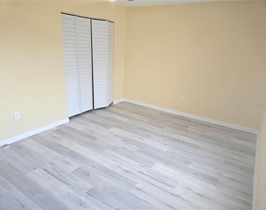 350 73rd Avenue - Photo Thumbnail 11