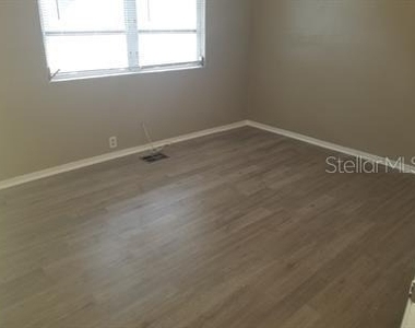 928 9th Avenue S - Photo Thumbnail 10