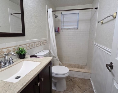 7340 Brentwood Drive - Photo Thumbnail 24