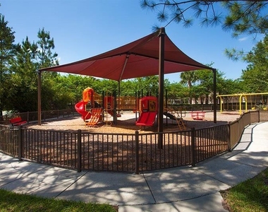 31235 Claridge Place - Photo Thumbnail 30