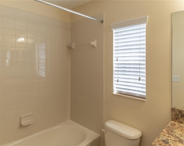 31235 Claridge Place - Photo Thumbnail 23