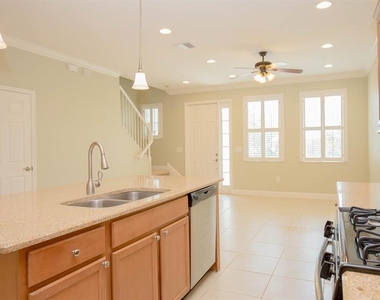 16856 Dorman Road - Photo Thumbnail 7