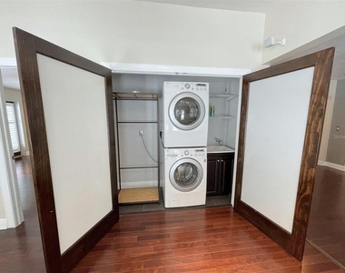 3903 W Corona Street - Photo Thumbnail 6