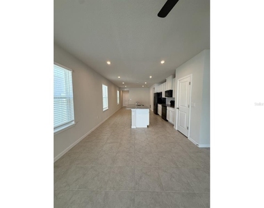 11921 Bristol Bridge Road - Photo Thumbnail 22