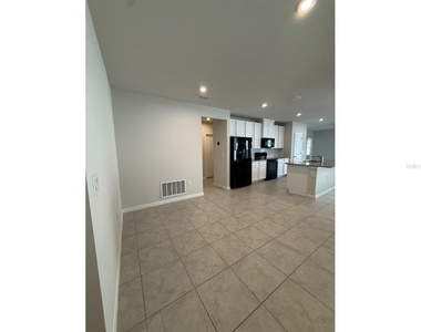 11921 Bristol Bridge Road - Photo Thumbnail 7