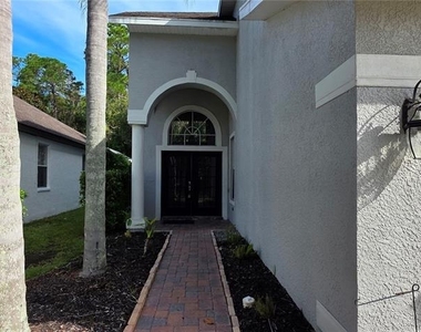 11609 Greensleeve Avenue - Photo Thumbnail 7