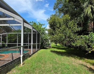 11609 Greensleeve Avenue - Photo Thumbnail 64