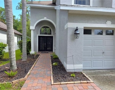 11609 Greensleeve Avenue - Photo Thumbnail 5