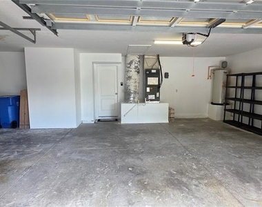 11609 Greensleeve Avenue - Photo Thumbnail 65