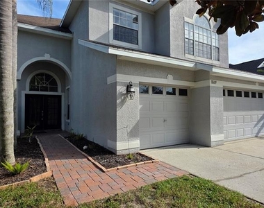 11609 Greensleeve Avenue - Photo Thumbnail 5