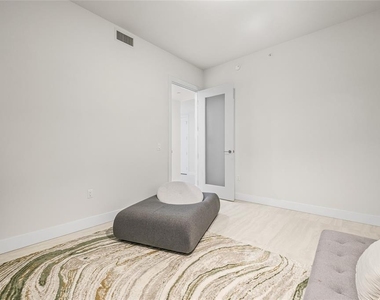 301 1st Street S - Photo Thumbnail 34
