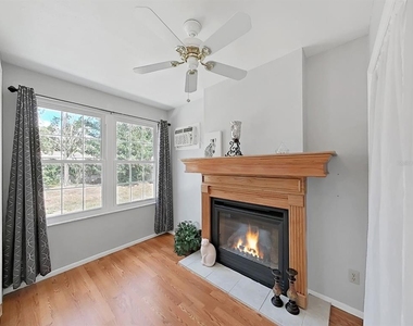 878 Rustic Oaks Drive - Photo Thumbnail 4