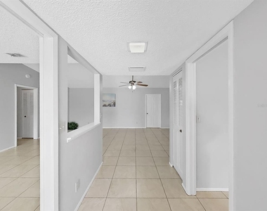 878 Rustic Oaks Drive - Photo Thumbnail 20
