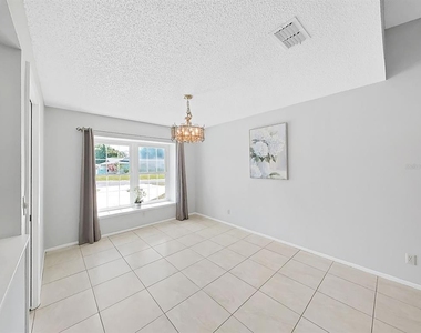 878 Rustic Oaks Drive - Photo Thumbnail 9