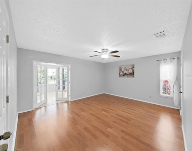 878 Rustic Oaks Drive - Photo Thumbnail 23