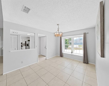878 Rustic Oaks Drive - Photo Thumbnail 8