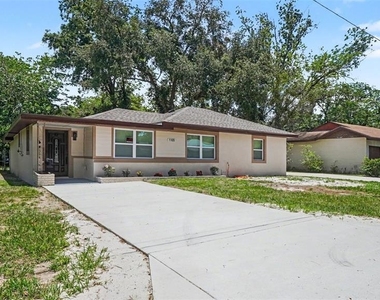 1109 Nw 14th Avenue - Photo Thumbnail 2