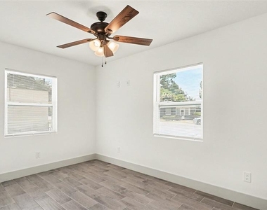 1109 Nw 14th Avenue - Photo Thumbnail 23