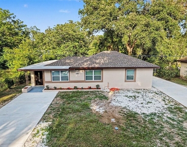 1109 Nw 14th Avenue - Photo Thumbnail 4