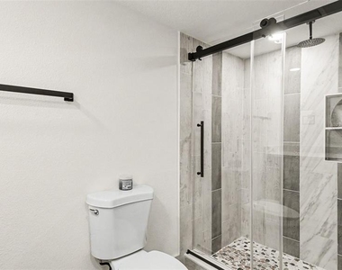 1109 Nw 14th Avenue - Photo Thumbnail 13