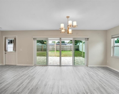 4550 16th Avenue N - Photo Thumbnail 48
