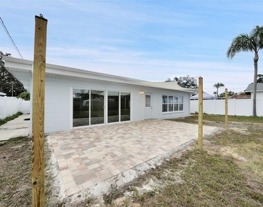 4550 16th Avenue N - Photo Thumbnail 52