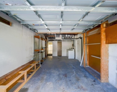 4550 16th Avenue N - Photo Thumbnail 45