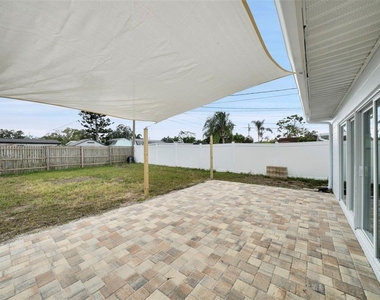 4550 16th Avenue N - Photo Thumbnail 50